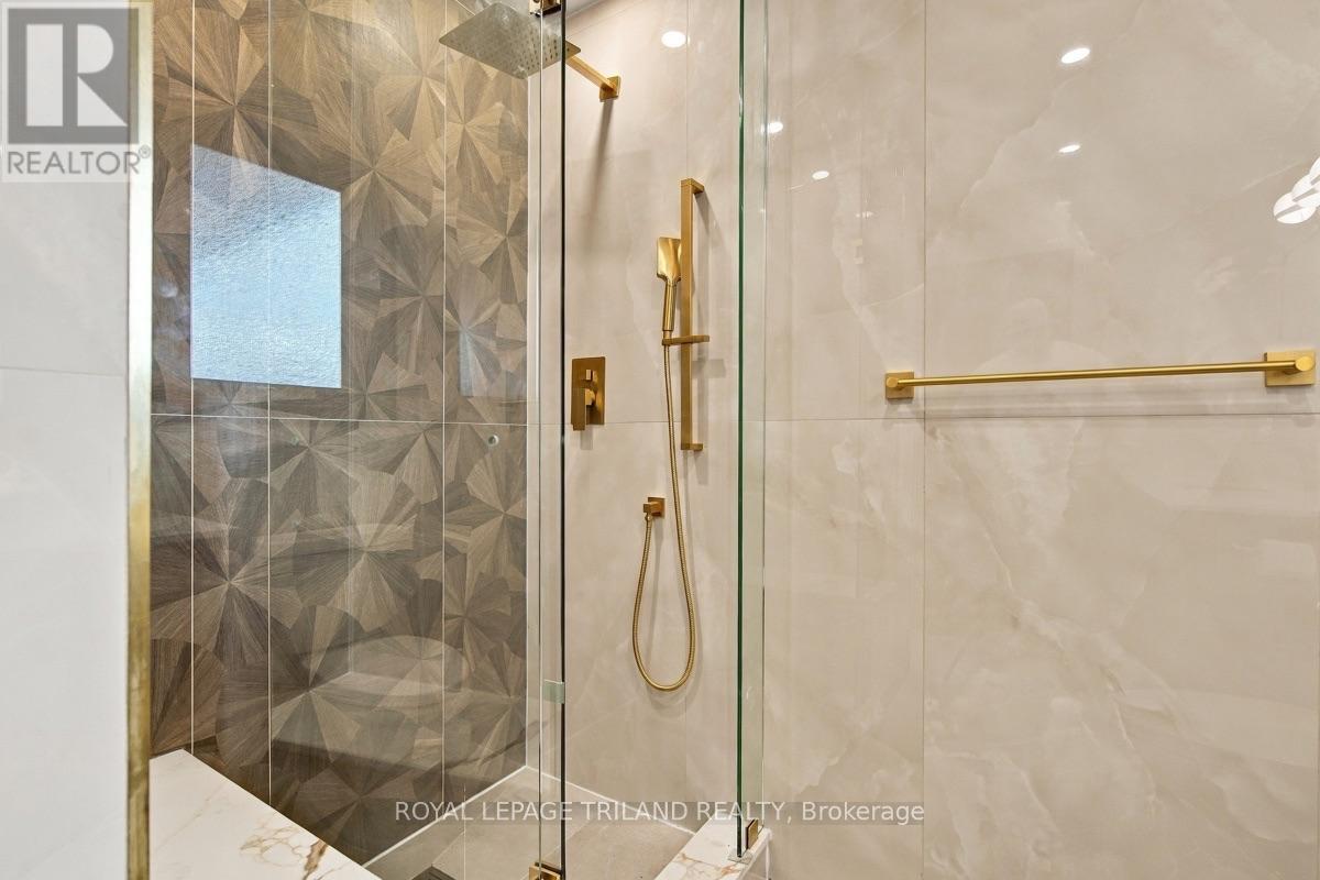 716 Franklinway Crescent, London North, Ontario  N6G 5C8 - Photo 18 - X14092508