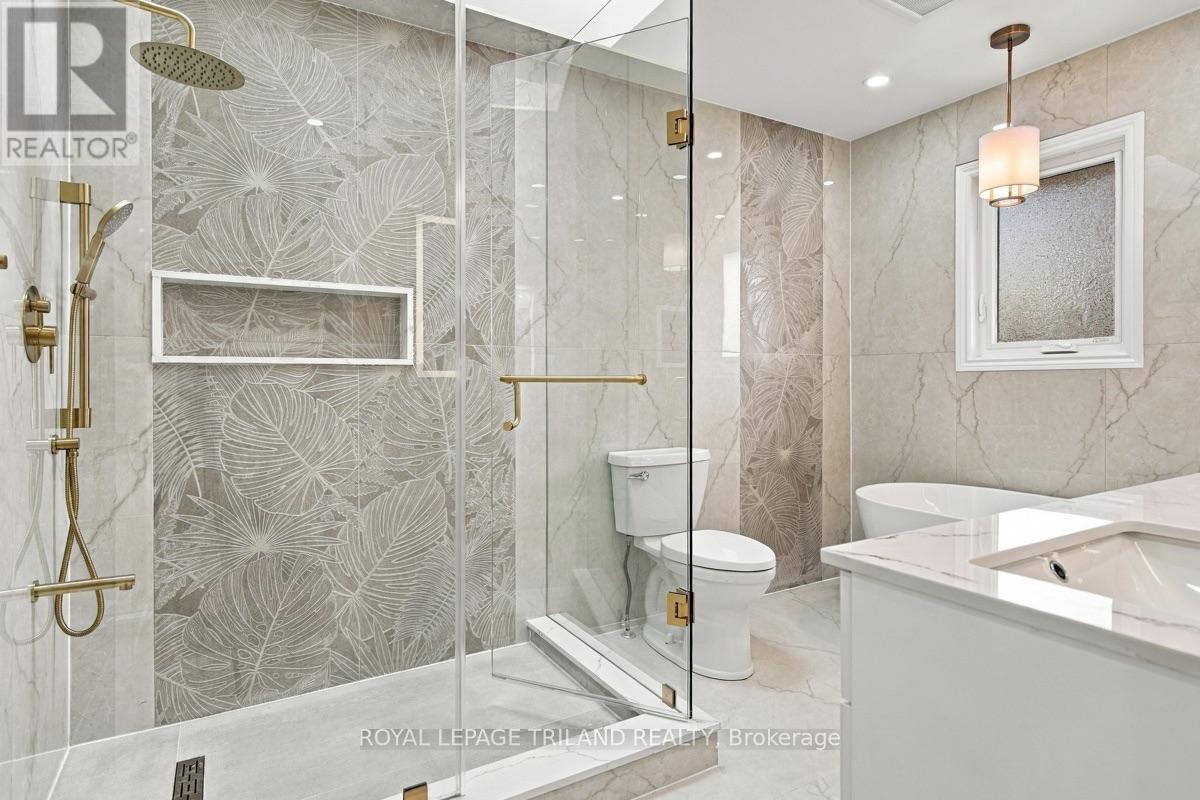 716 Franklinway Crescent, London North, Ontario  N6G 5C8 - Photo 22 - X14092508
