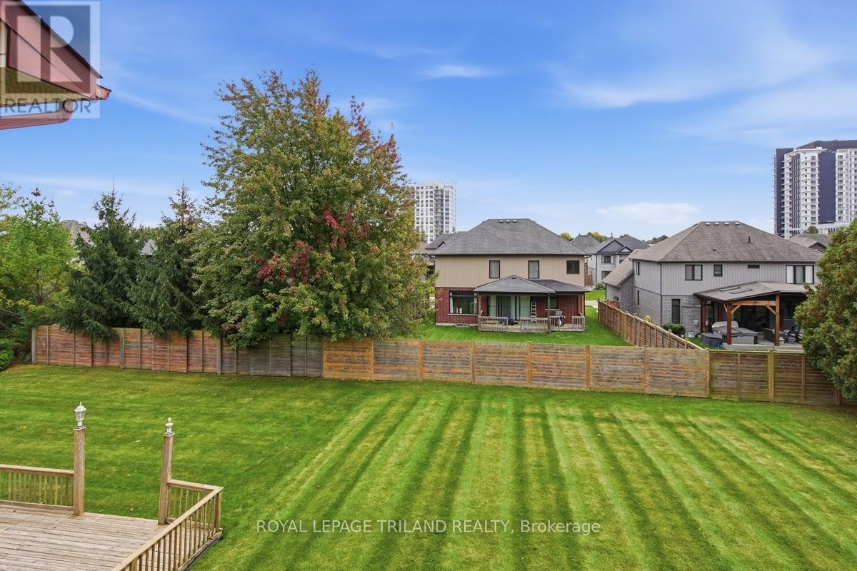 716 Franklinway Crescent, London North, Ontario  N6G 5C8 - Photo 33 - X14092508