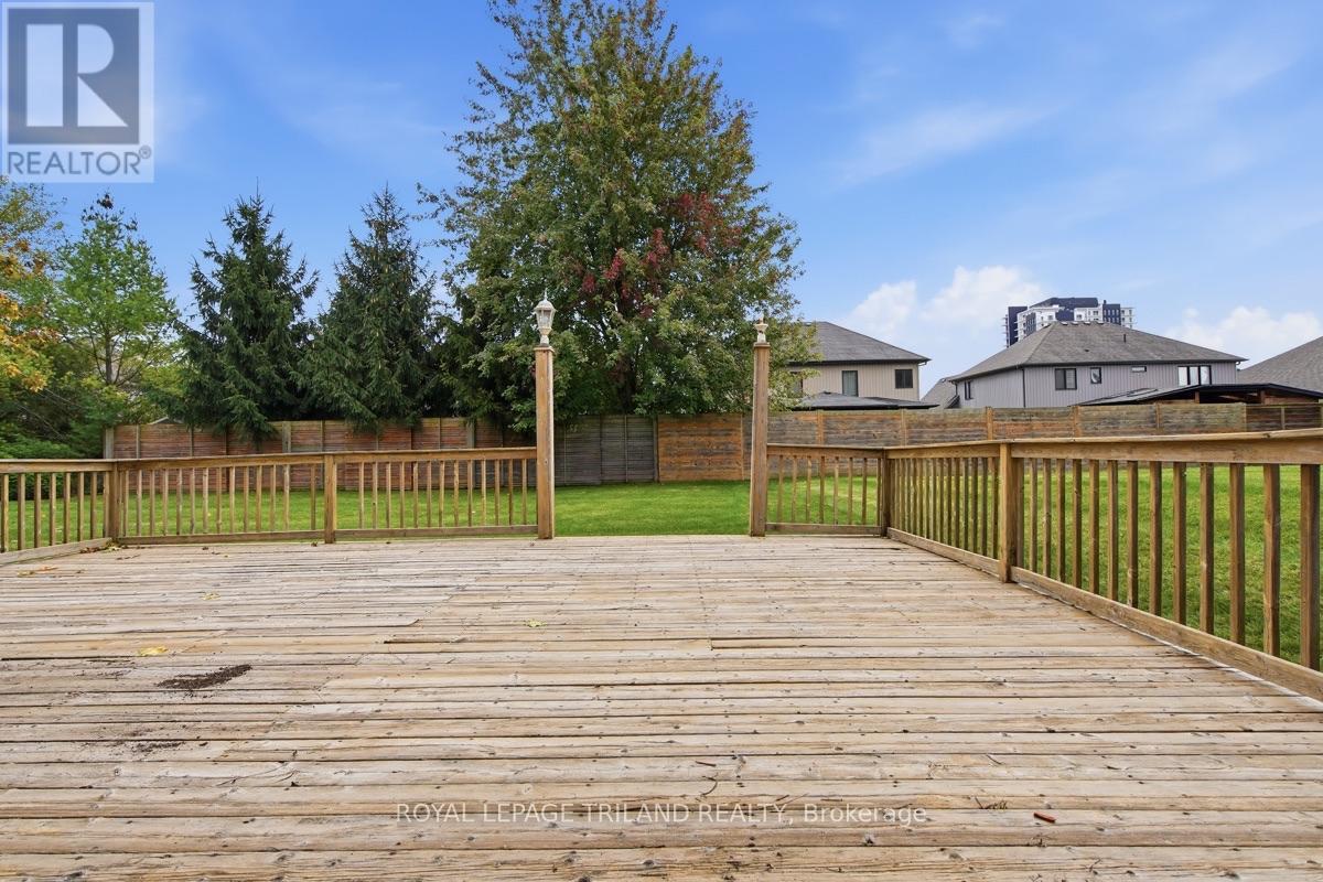 716 Franklinway Crescent, London North, Ontario  N6G 5C8 - Photo 40 - X14092508