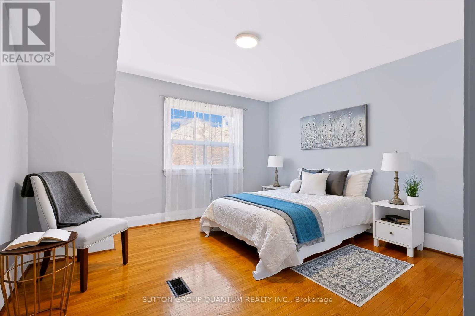 41 Manning Avenue, Toronto, Ontario  M6J 2K3 - Photo 13 - C14092436