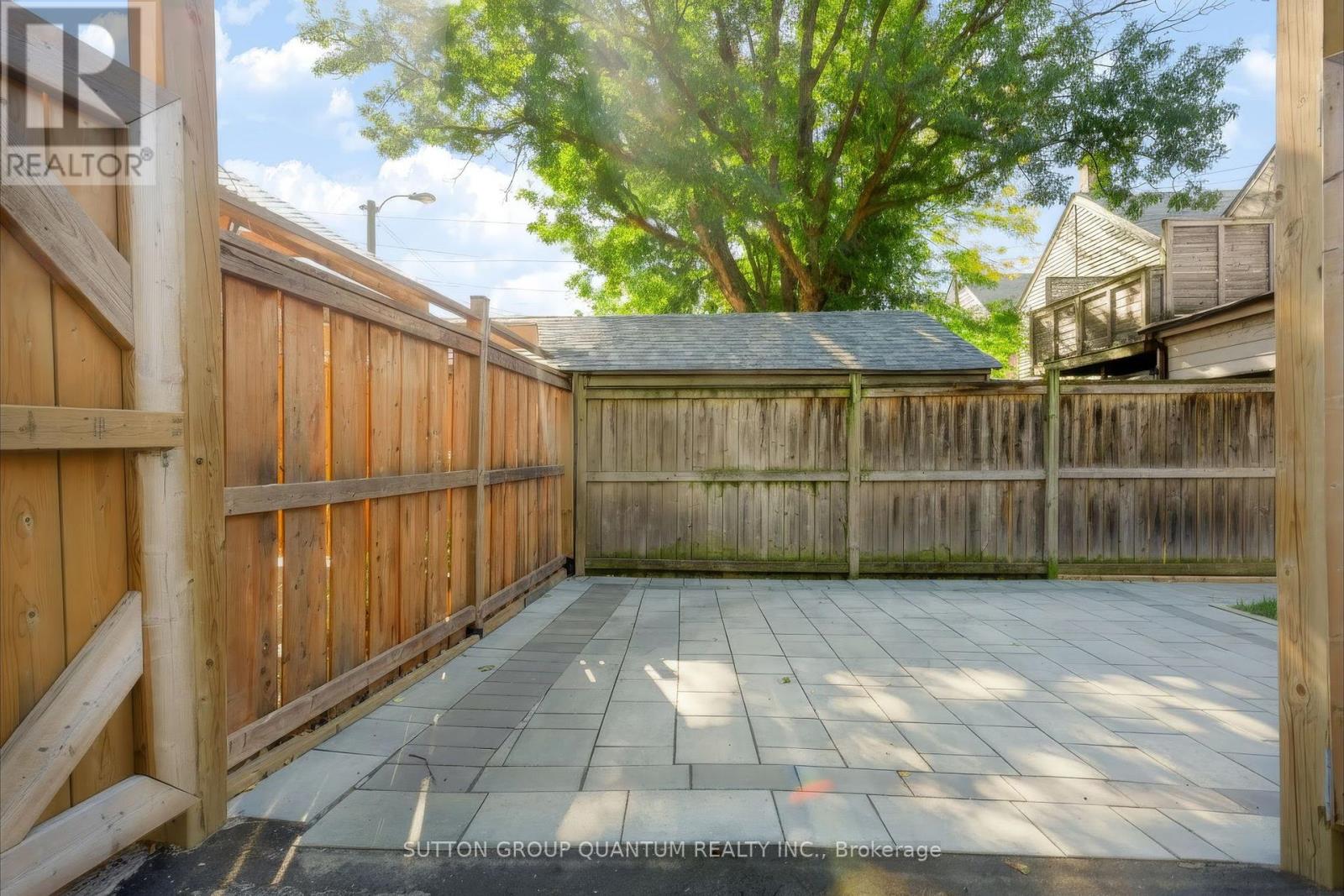 41 Manning Avenue, Toronto, Ontario  M6J 2K3 - Photo 26 - C14092436
