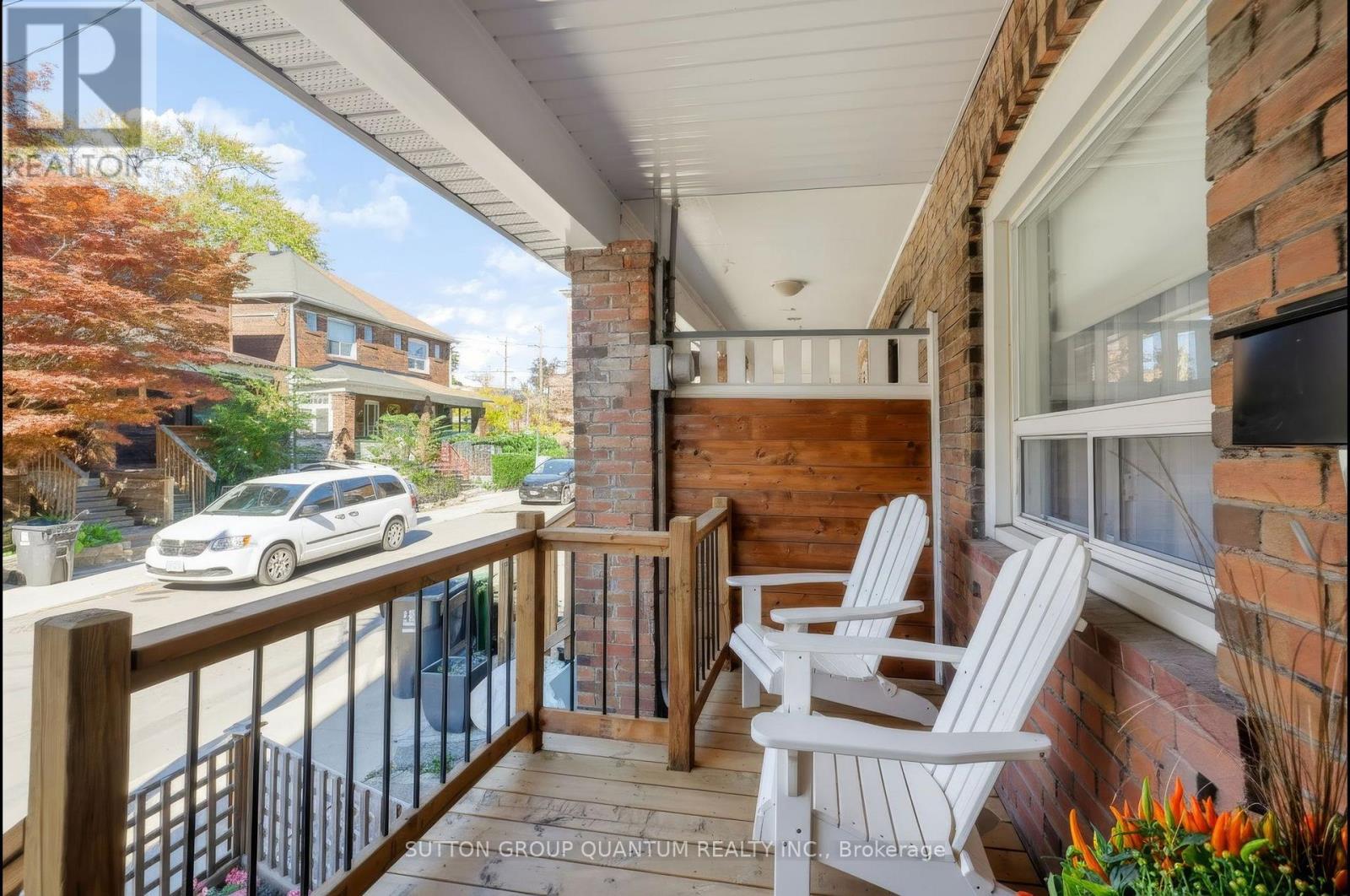 41 Manning Avenue, Toronto, Ontario  M6J 2K3 - Photo 3 - C14092436