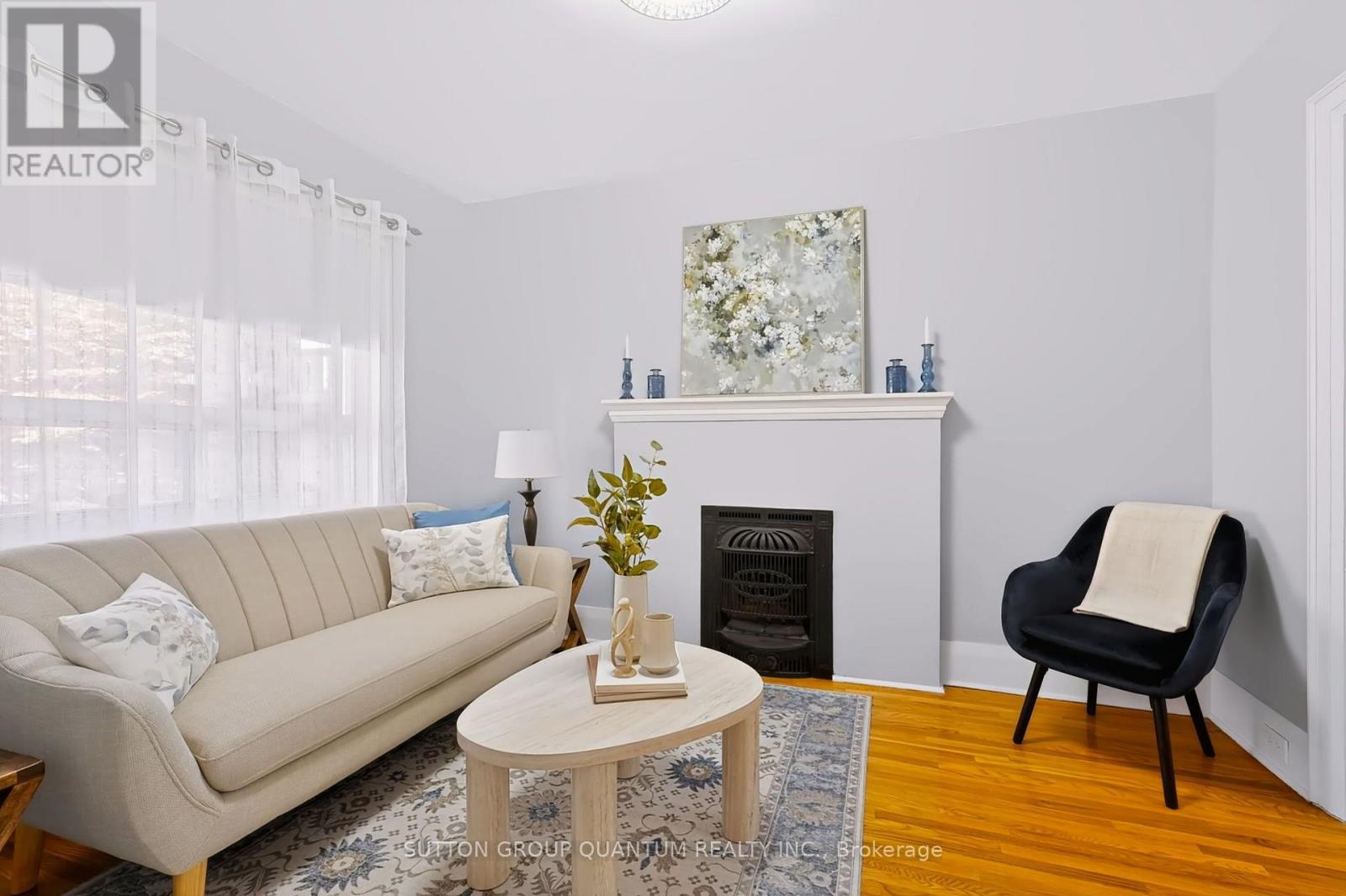 41 Manning Avenue, Toronto, Ontario  M6J 2K3 - Photo 5 - C14092436