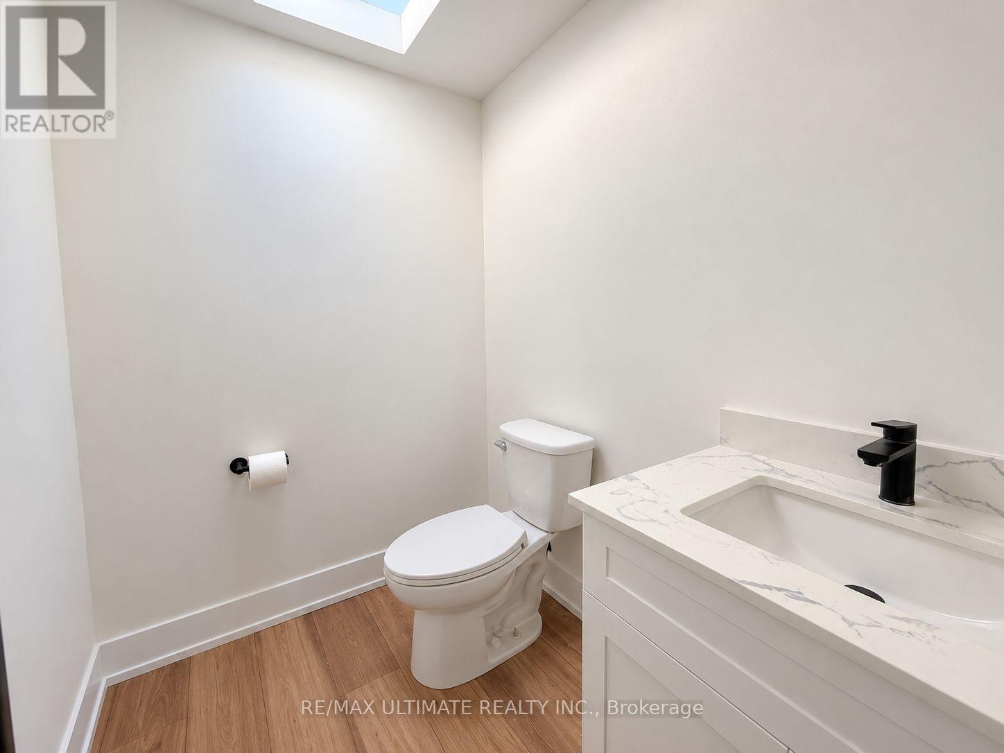 2nd Floor - 5310 Yonge Street, Toronto, Ontario  M2N 5P9 - Photo 11 - C14092466