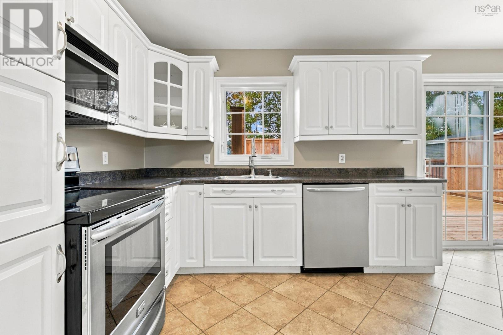 21 Gammon Crescent, Forest Hills, Nova Scotia  B2W 5P2 - Photo 11 - 202626118