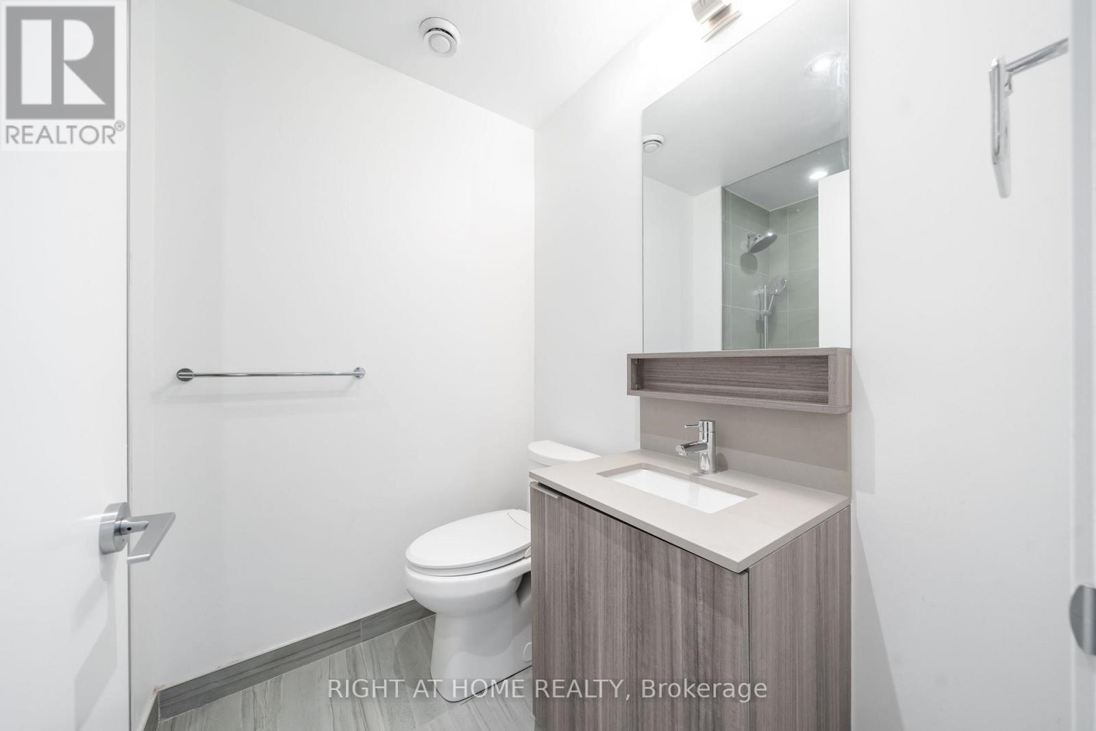 1005 - 5 Buttermill Avenue, Vaughan, Ontario  L4K 0J5 - Photo 10 - N14092560