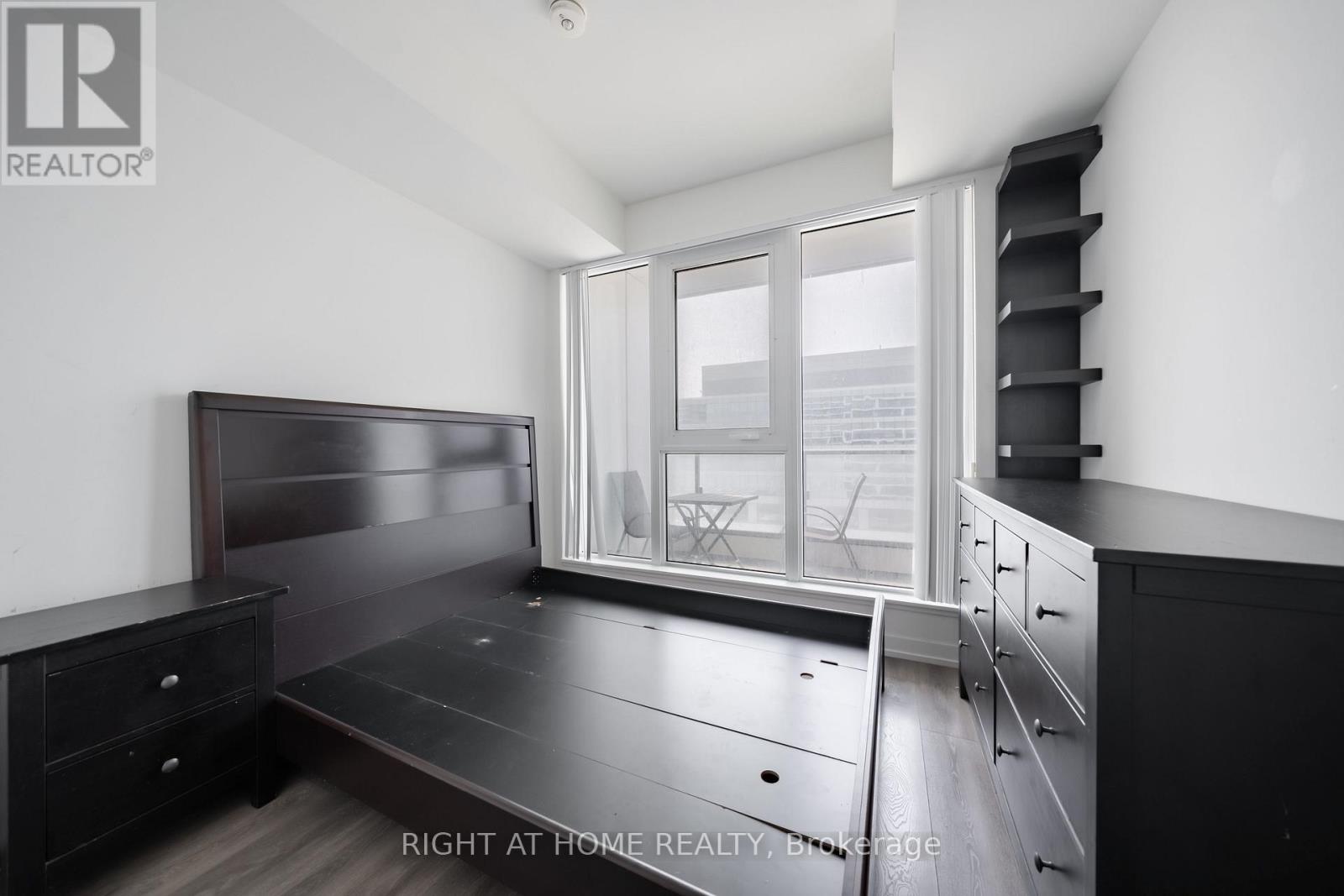 1005 - 5 Buttermill Avenue, Vaughan, Ontario  L4K 0J5 - Photo 16 - N14092560