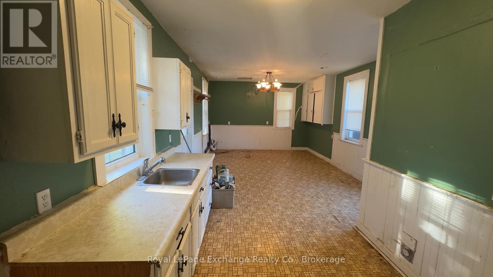 814 Lake Range Drive, Huron-Kinloss, Ontario  N2Z 2X3 - Photo 13 - X14092448