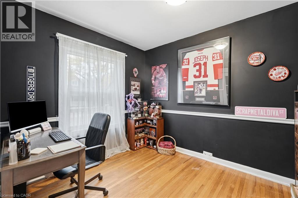 90 London Street N, Hamilton, Ontario L8H 4B5 - Photo 11 - 40872170