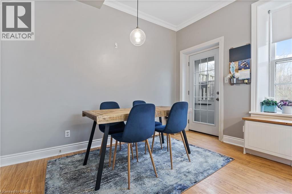 22 Main Street, Paris, Ontario  N3L 1E3 - Photo 16 - 40870654