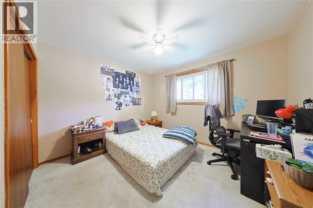 880 Champlain Road, Sarnia, Ontario N7V 2G1 - Photo 14 - 26024097