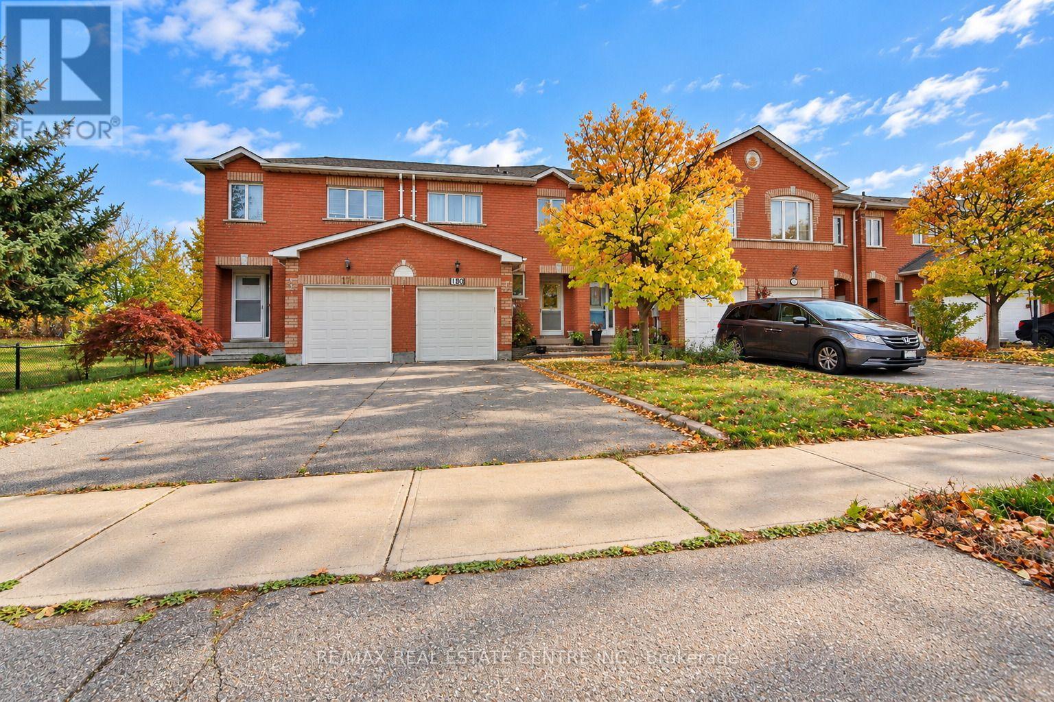 180 Cresthaven Road, Brampton, Ontario  L7A 1J5 - Photo 1 - W14092442