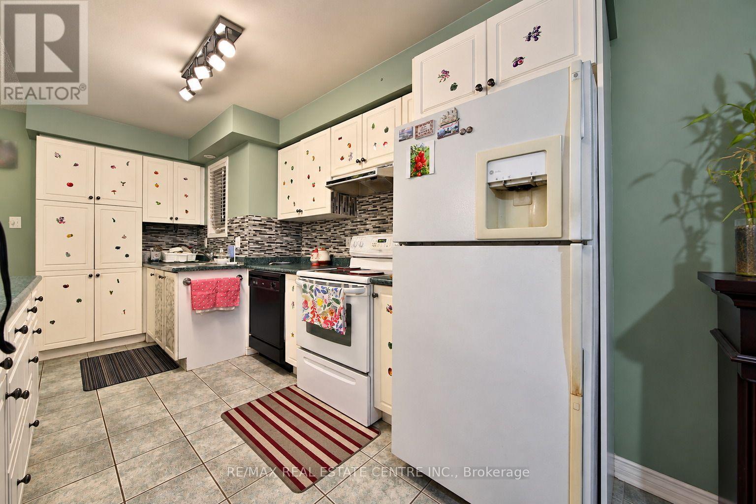 180 Cresthaven Road, Brampton, Ontario  L7A 1J5 - Photo 8 - W14092442