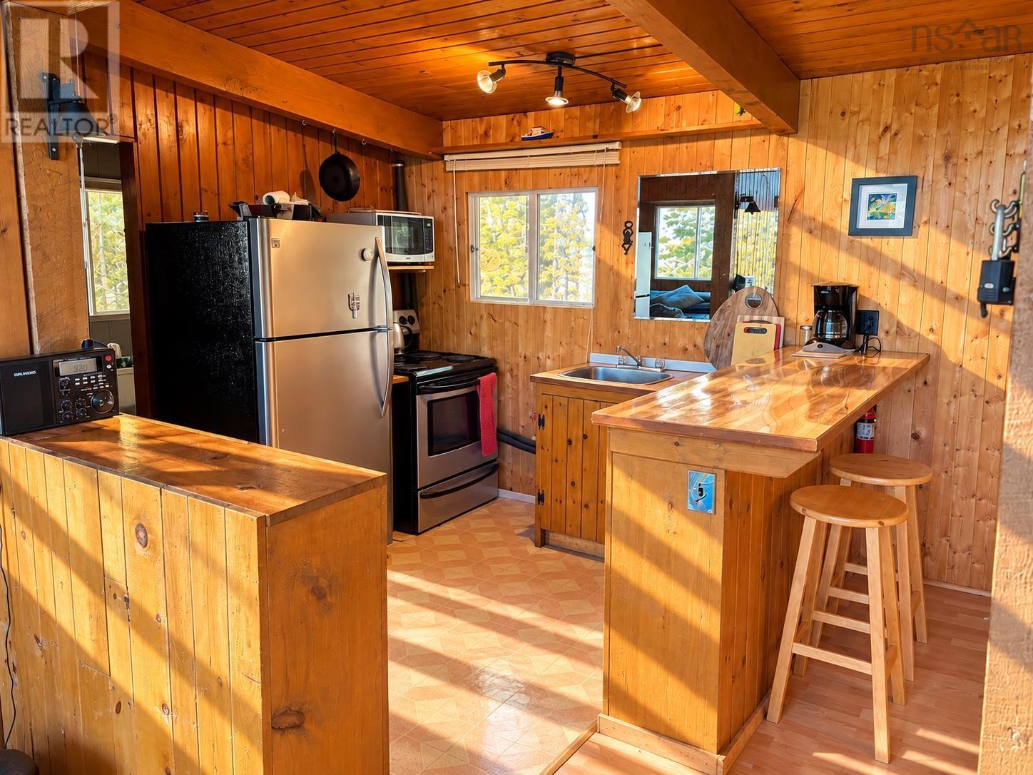 127 Ponhook View Drive, Labelle, Nova Scotia  B0T 1E0 - Photo 17 - 202625715