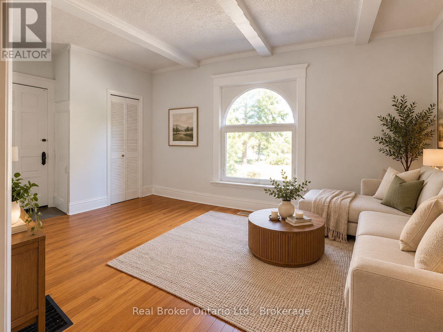4 Cambria Street, Stratford, Ontario  N5A 1G4 - Photo 17 - X13872830