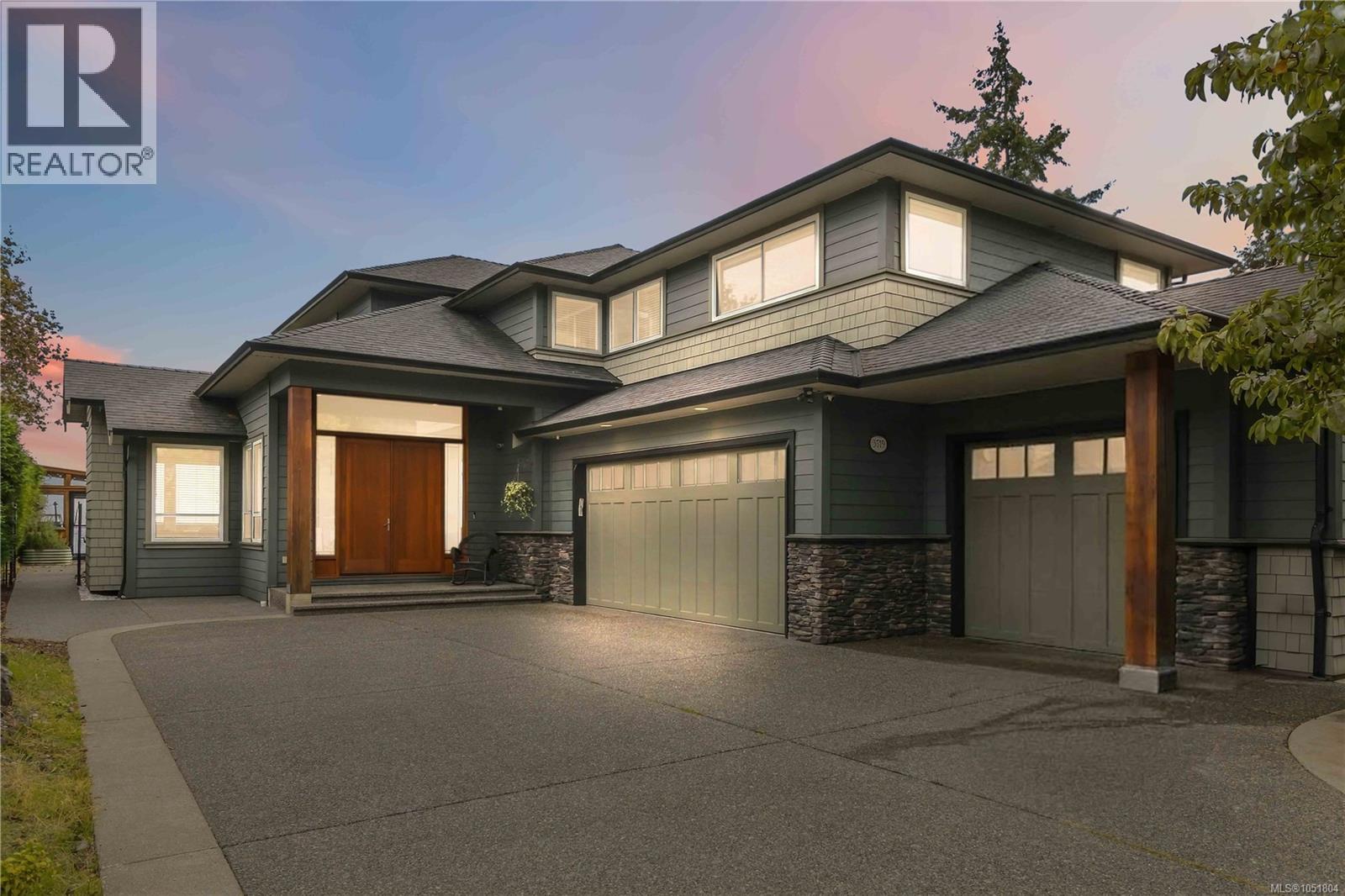 3519 Promenade Cres