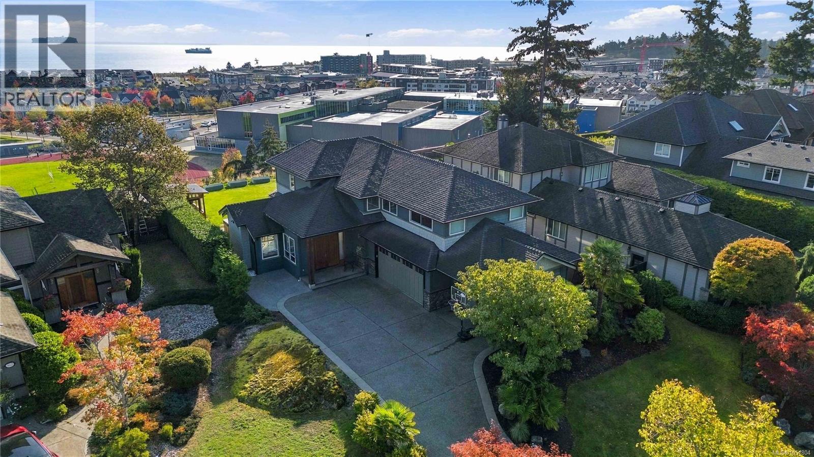 3519 Promenade Cres