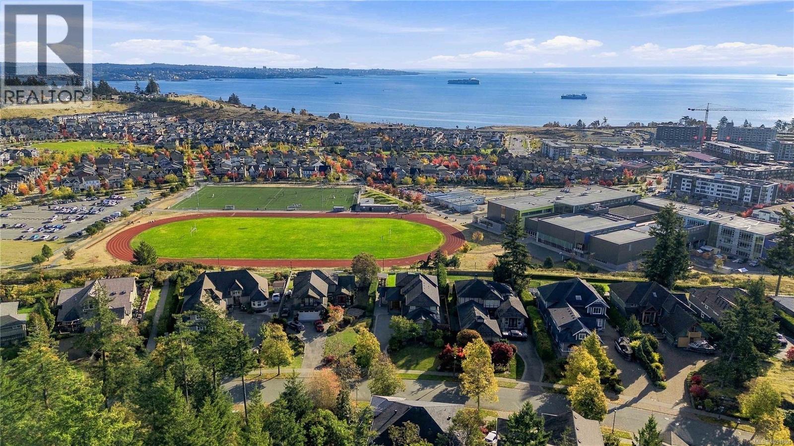 3519 Promenade Cres
