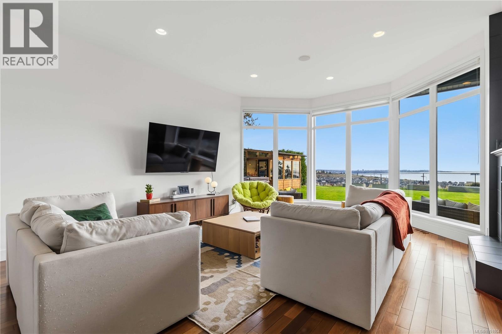 3519 Promenade Cres