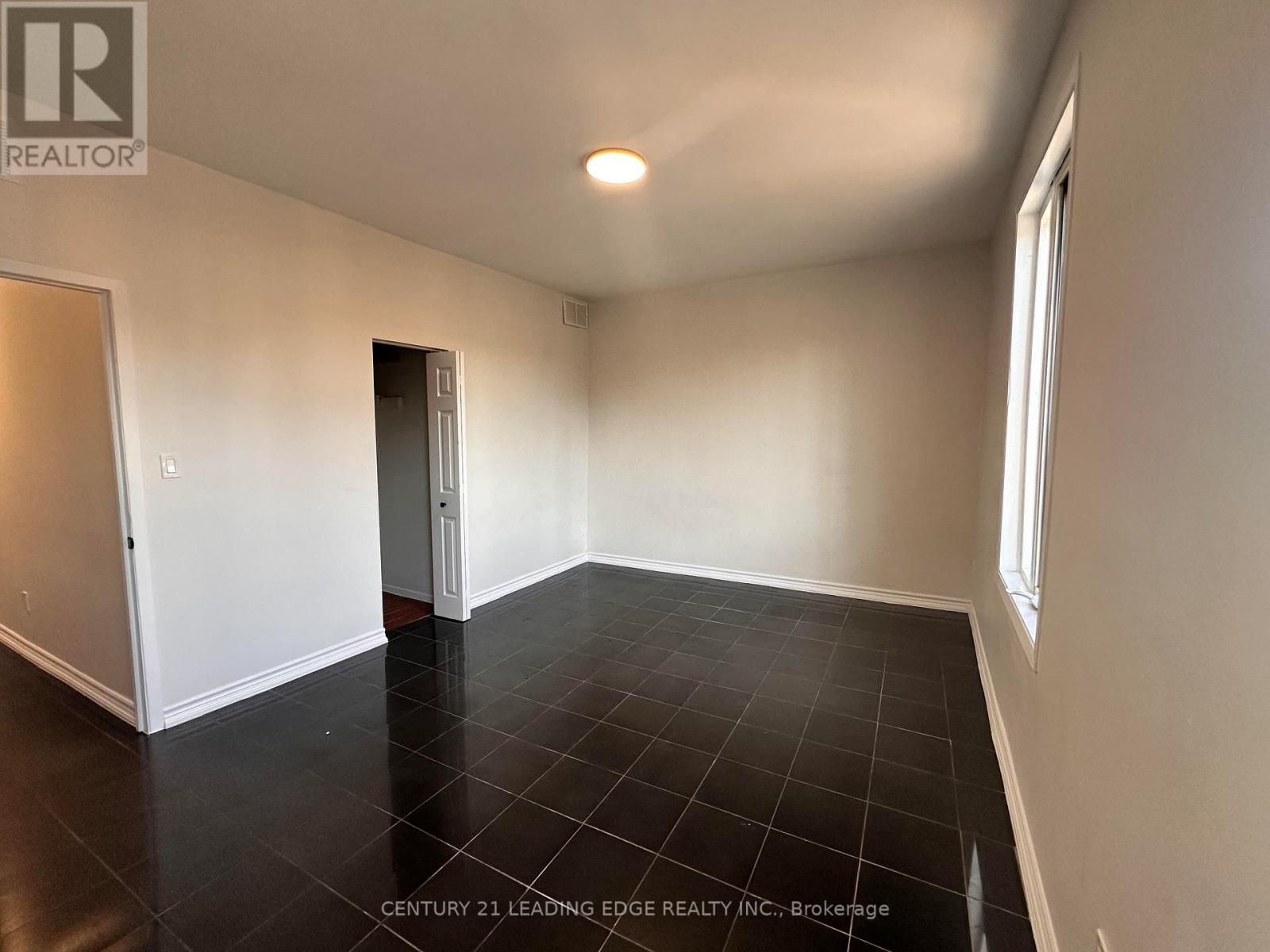 2 - 783 Barton Street E, Hamilton, Ontario  L8L 3A9 - Photo 5 - X14092450