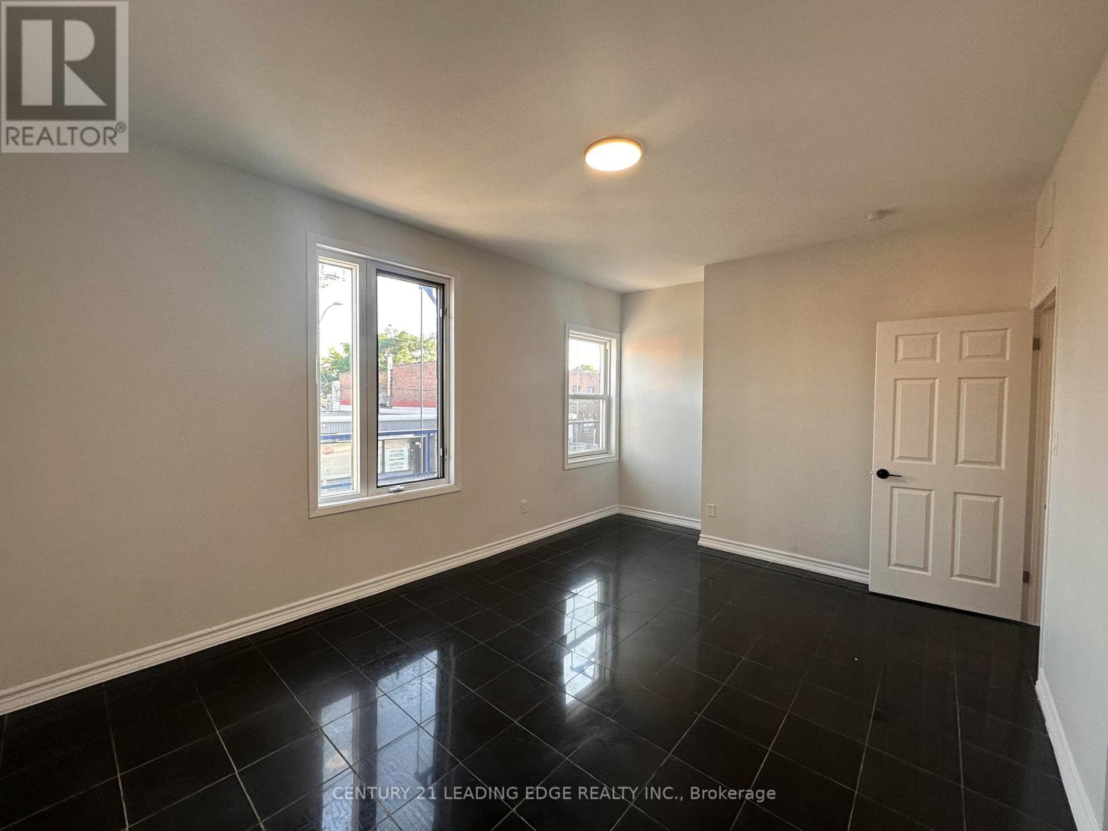 2 - 783 Barton Street E, Hamilton, Ontario  L8L 3A9 - Photo 6 - X14092450