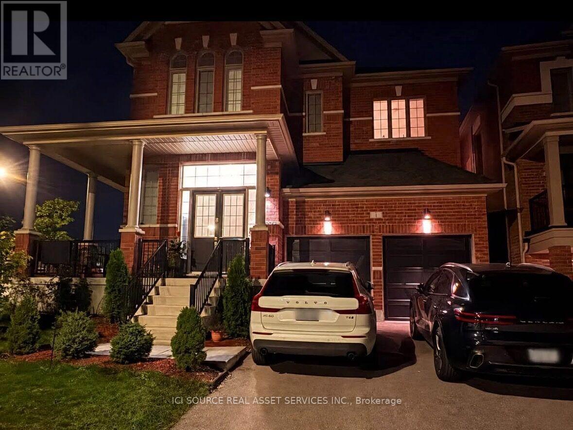 1 FRANK KELLY DRIVE, East Gwillimbury, Ontario
