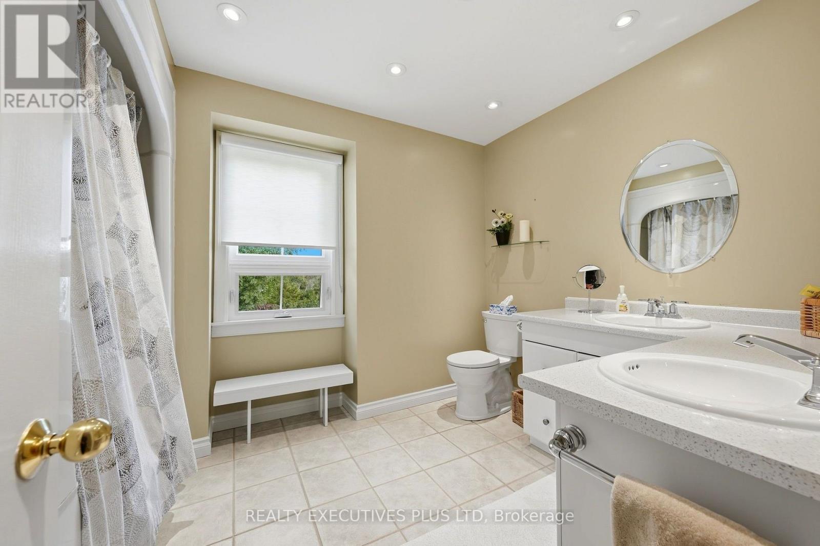 691 Nautalex Court, Mississauga, Ontario  L5H 1A8 - Photo 44 - W13863216