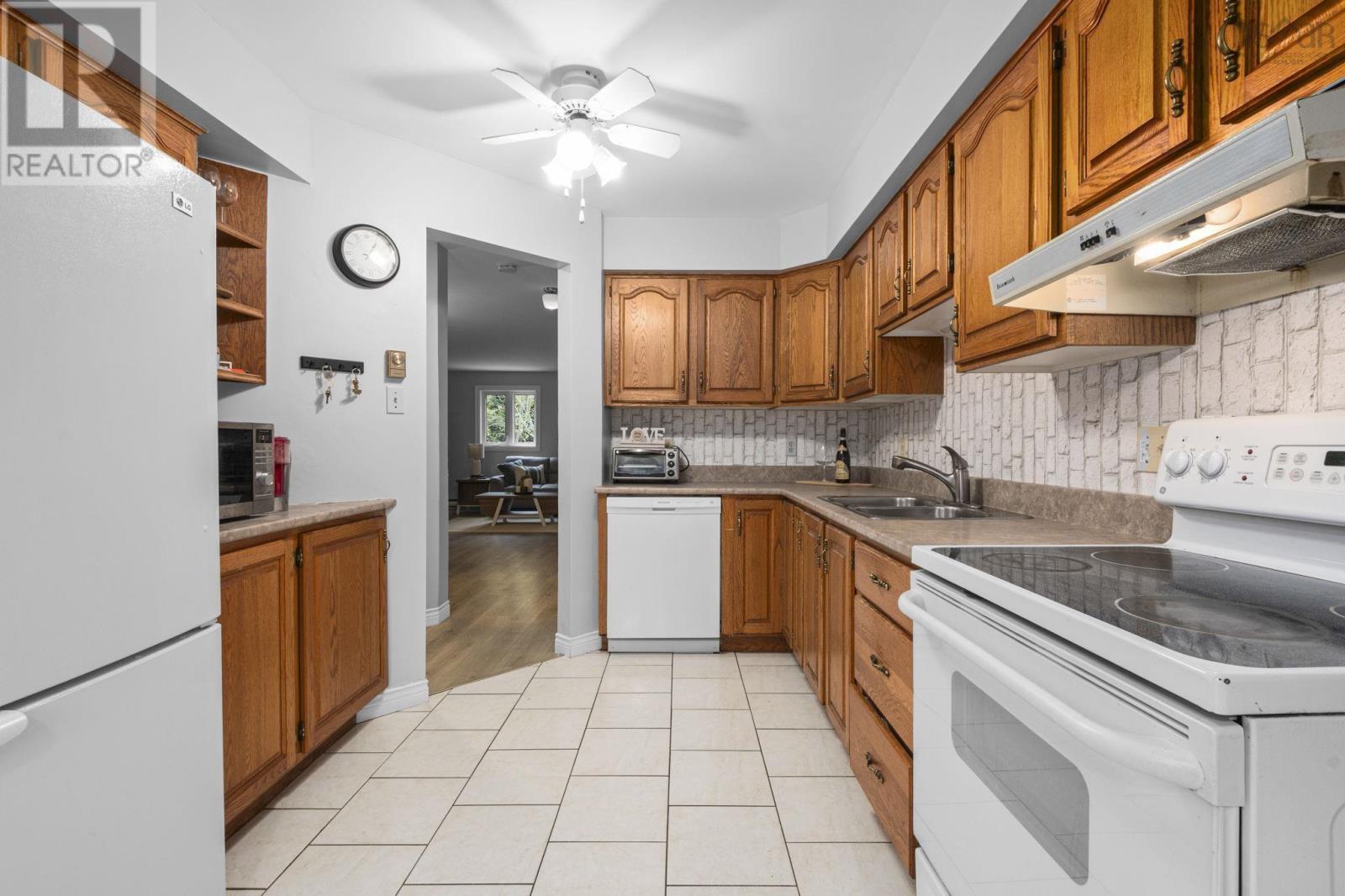 34 Trailwood Place, Halifax, Nova Scotia  B3M 3Y1 - Photo 20 - 202626124