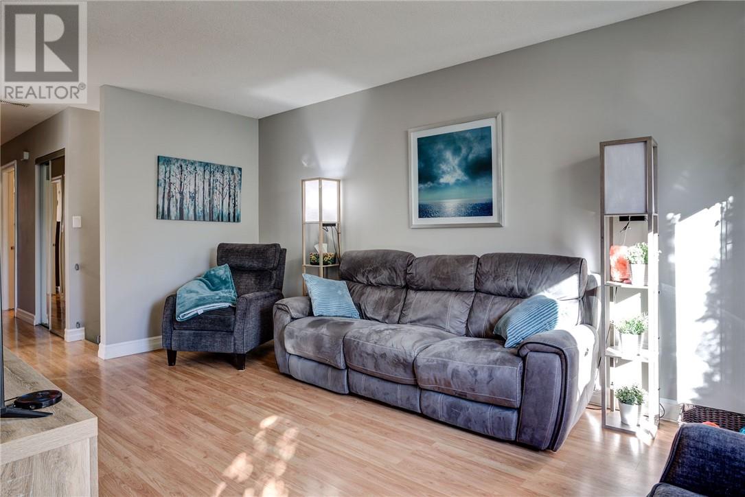 2337 Grenoble Street, Sudbury, Ontario  P3A 4V9 - Photo 6 - 2130993