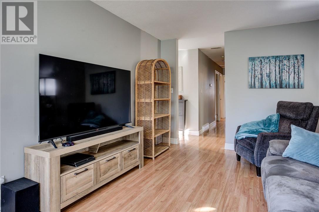 2337 Grenoble Street, Sudbury, Ontario  P3A 4V9 - Photo 8 - 2130993