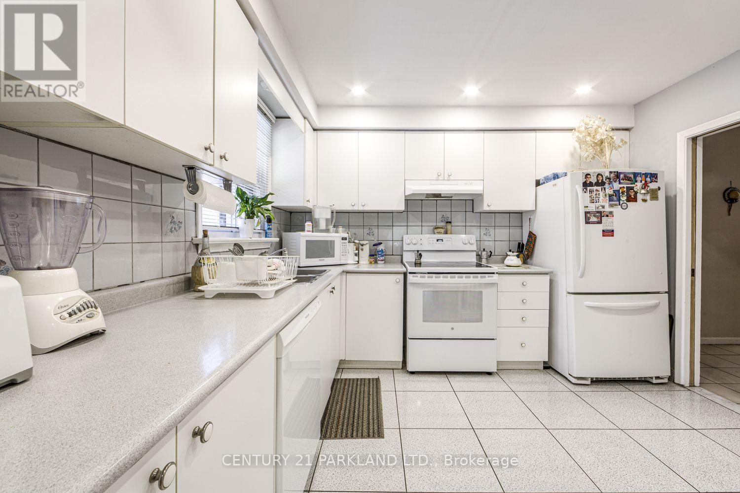 22 Waterfield Drive, Toronto, Ontario M1P 3W5 - Photo 35 - E14083326