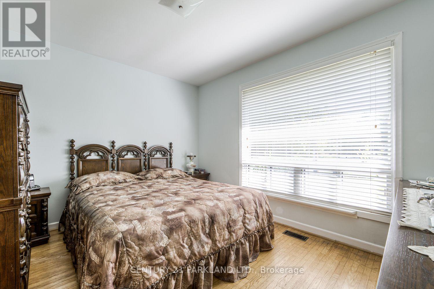 22 Waterfield Drive, Toronto, Ontario M1P 3W5 - Photo 25 - E14083326