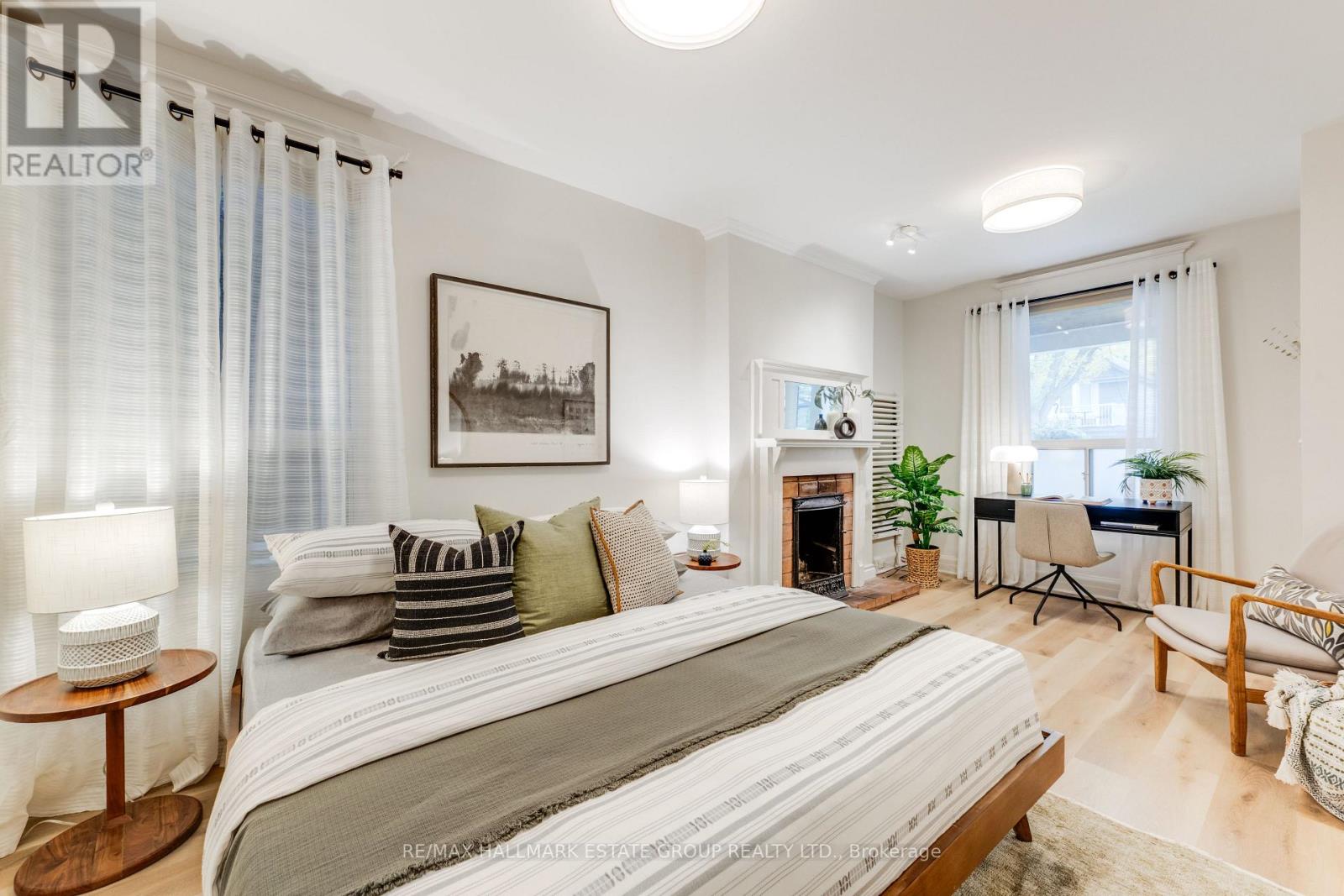 32 Ashdale Avenue, Toronto, Ontario  M4L 2Y7 - Photo 19 - E14086124