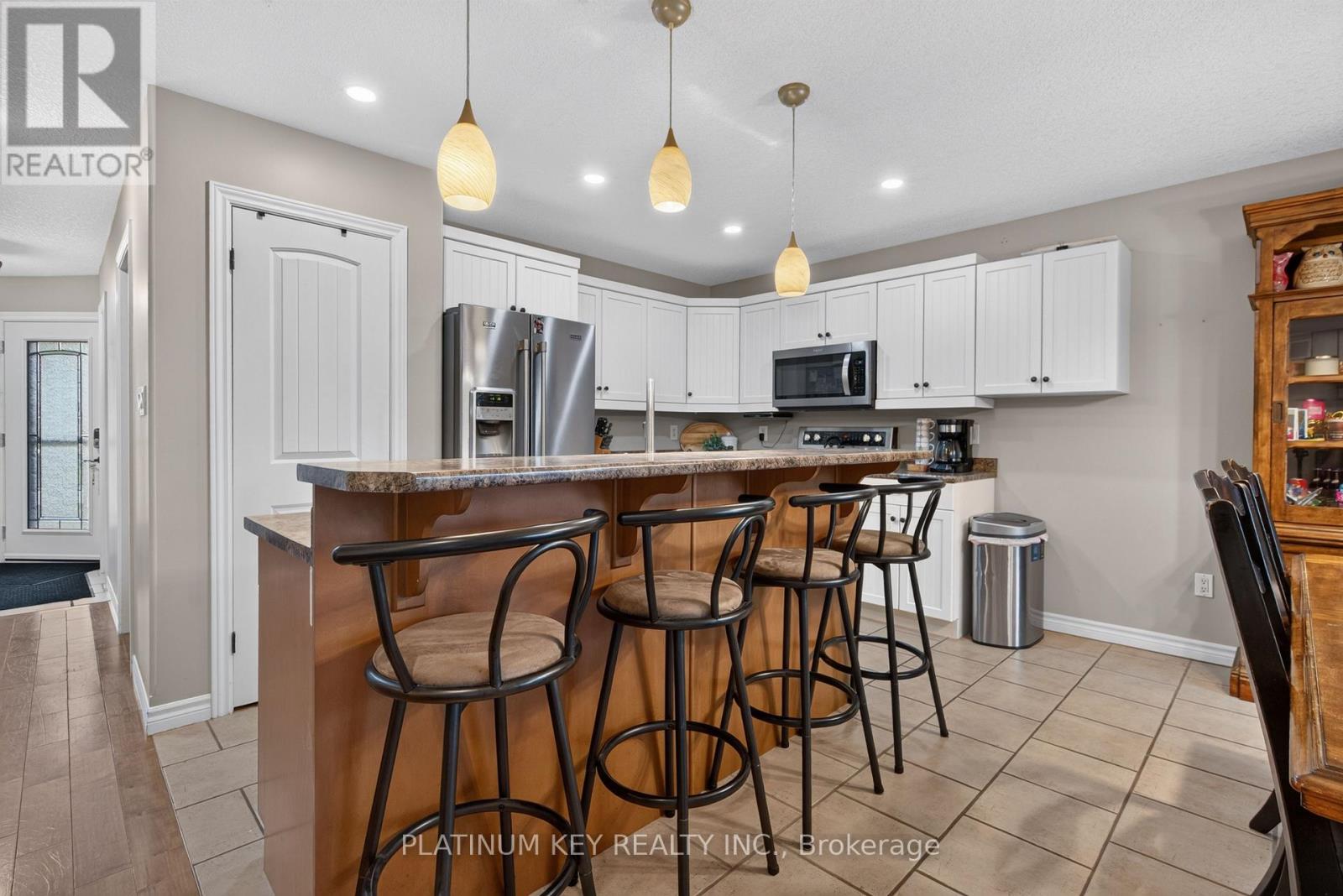 277 Thorne Drive, Strathroy-Caradoc, Ontario  N7G 4C9 - Photo 13 - X14092830