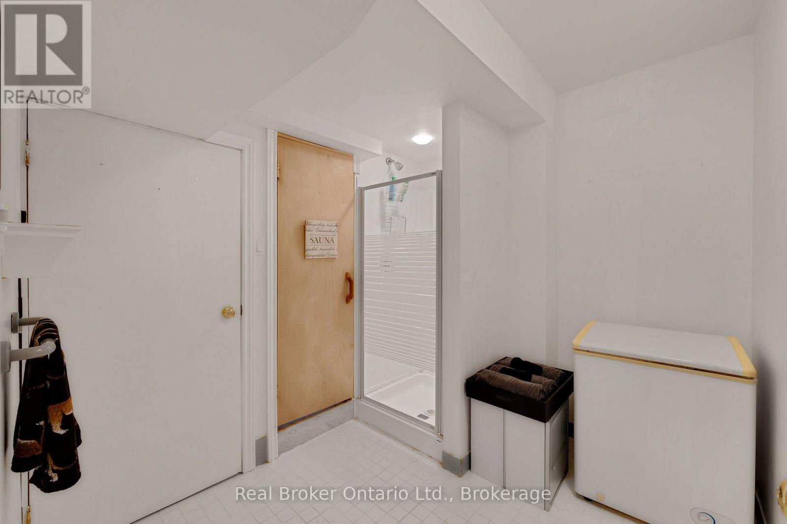 3270 Shelburne Place, Oakville, Ontario  L6L 5V9 - Photo 35 - W13840048