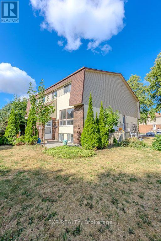 C - 37 FORESTER CRESCENT, Ottawa, Ontario