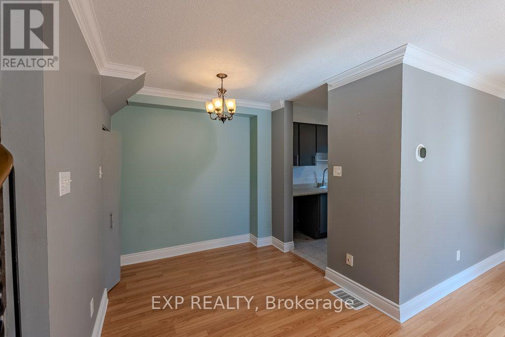 C - 37 Forester Crescent, Ottawa, Ontario  K2H 8Y3 - Photo 5 - X14092622