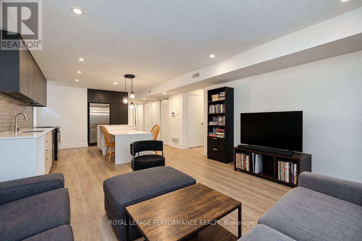 574 Byron Avenue, Ottawa, Ontario  K2A 0E4 - Photo 5 - X14092788