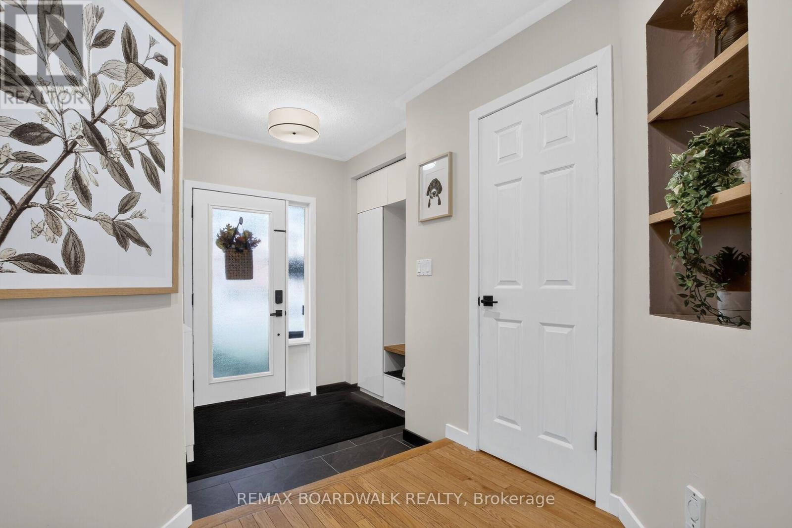 994 Rocky Harbour Crescent, Ottawa, Ontario  K1V 1T9 - Photo 9 - X14092848