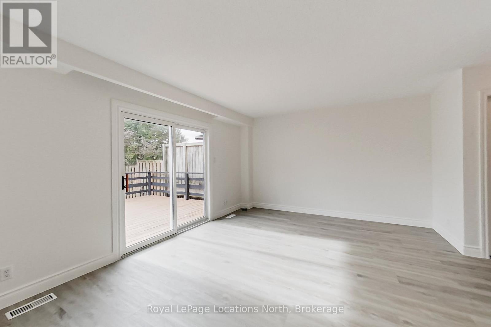 420 Sixth Street, Collingwood, Ontario  L9Y 1Z7 - Photo 11 - S14092824