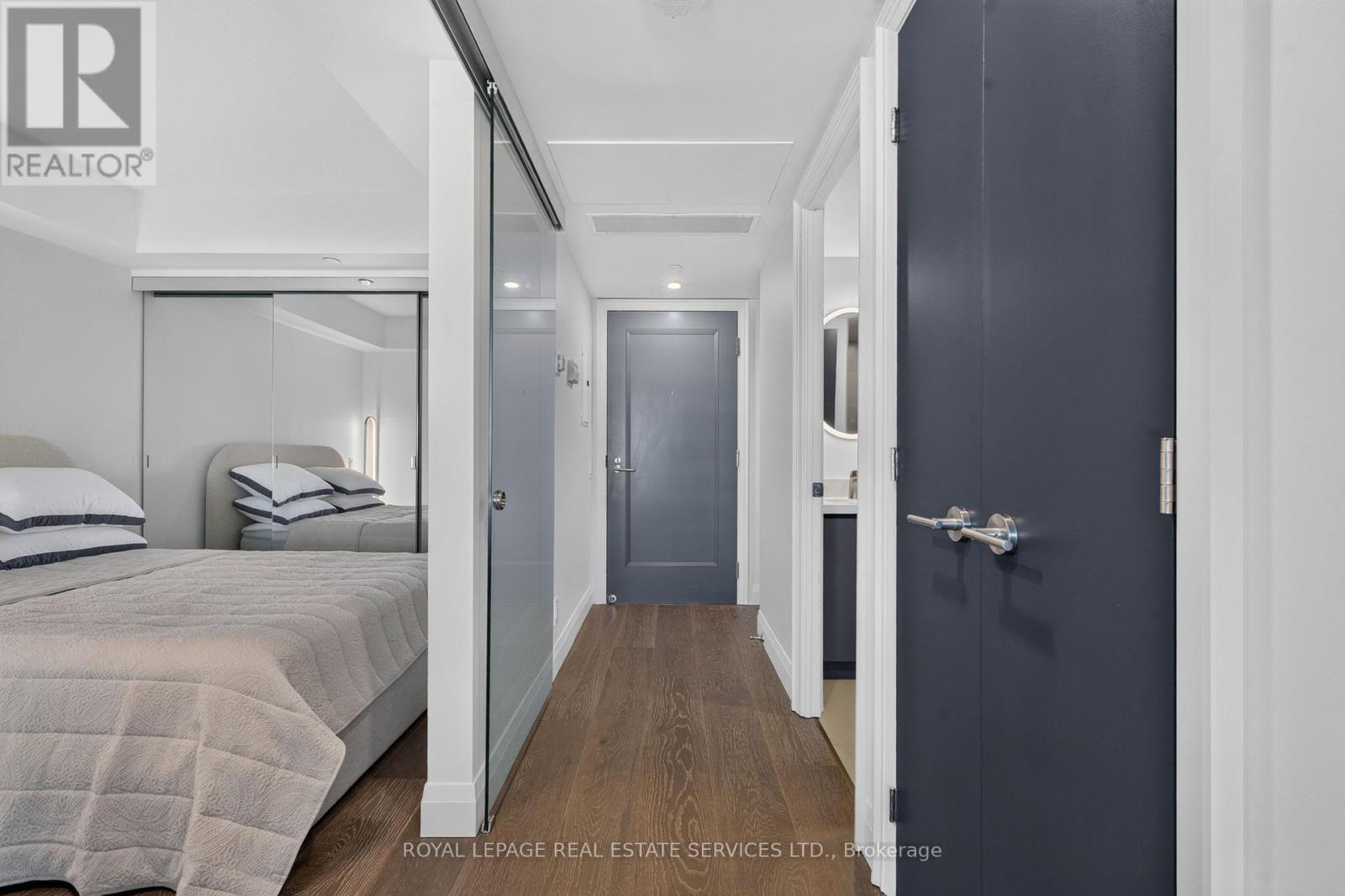 1918 - 155 Yorkville Avenue, Toronto, Ontario M5R 0B4 - Photo 17 - C14092566