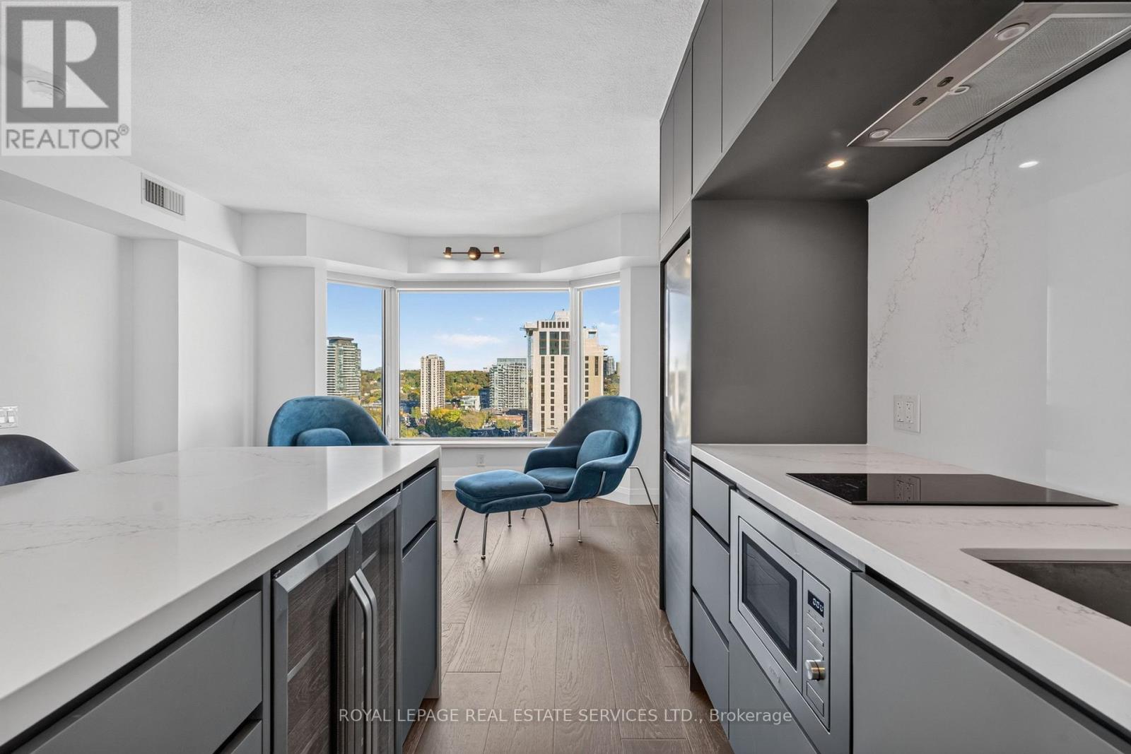 1918 - 155 Yorkville Avenue, Toronto, Ontario M5R 0B4 - Photo 23 - C14092566