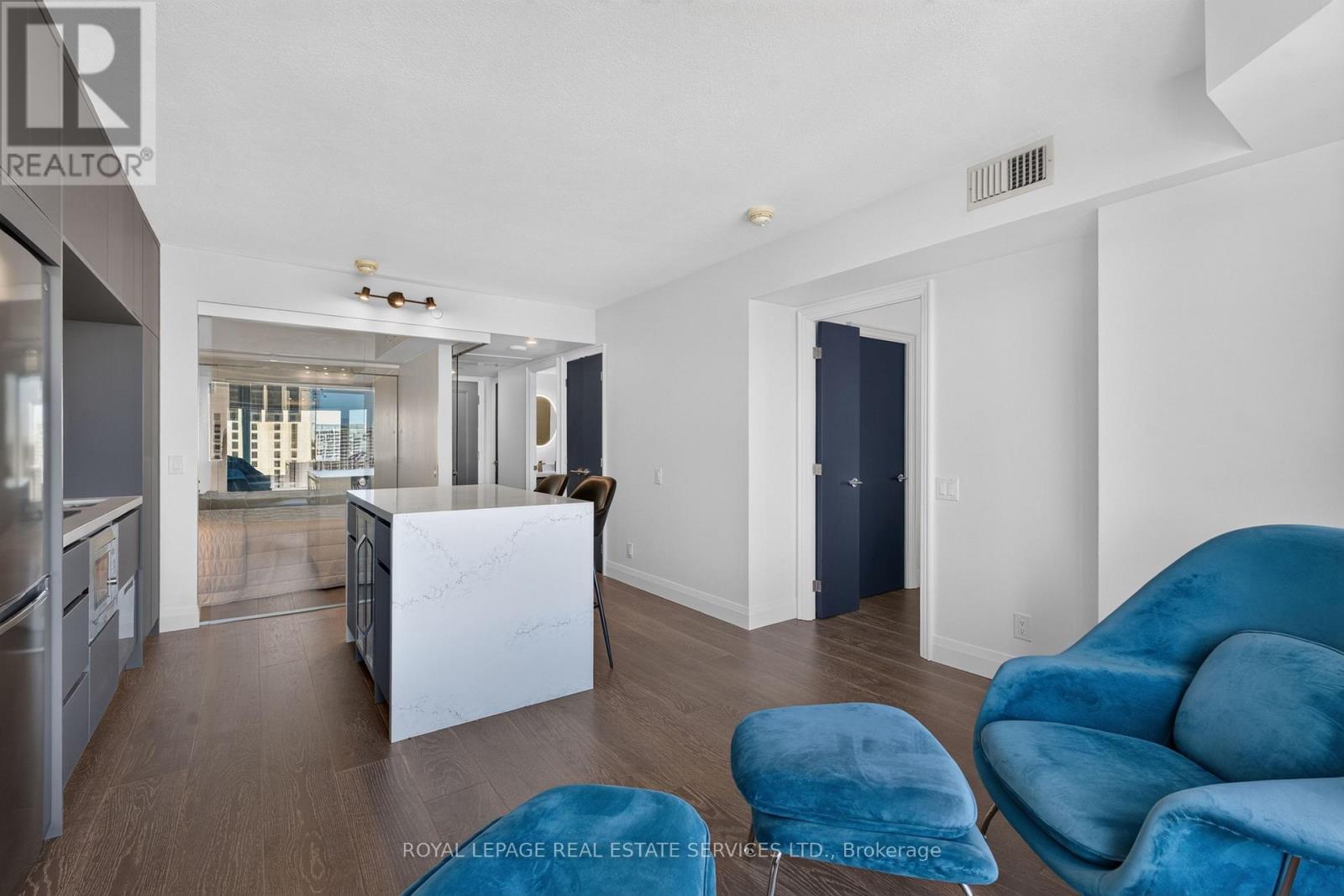1918 - 155 Yorkville Avenue, Toronto, Ontario M5R 0B4 - Photo 32 - C14092566