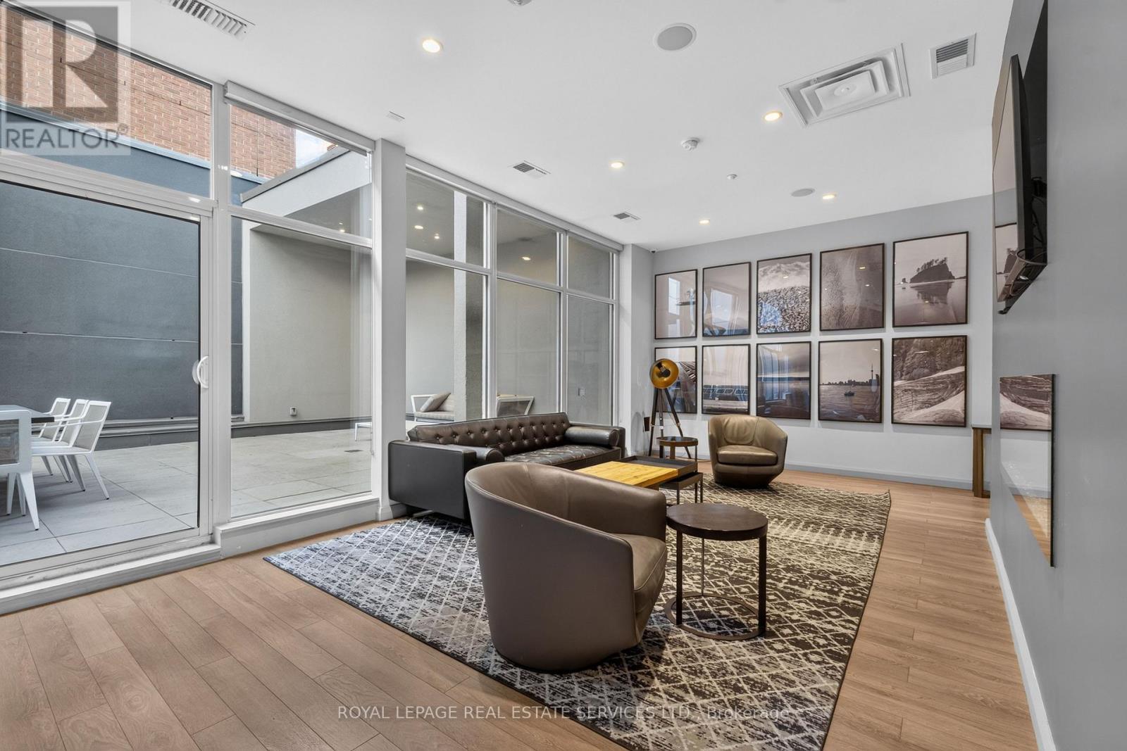 1918 - 155 Yorkville Avenue, Toronto, Ontario M5R 0B4 - Photo 39 - C14092566