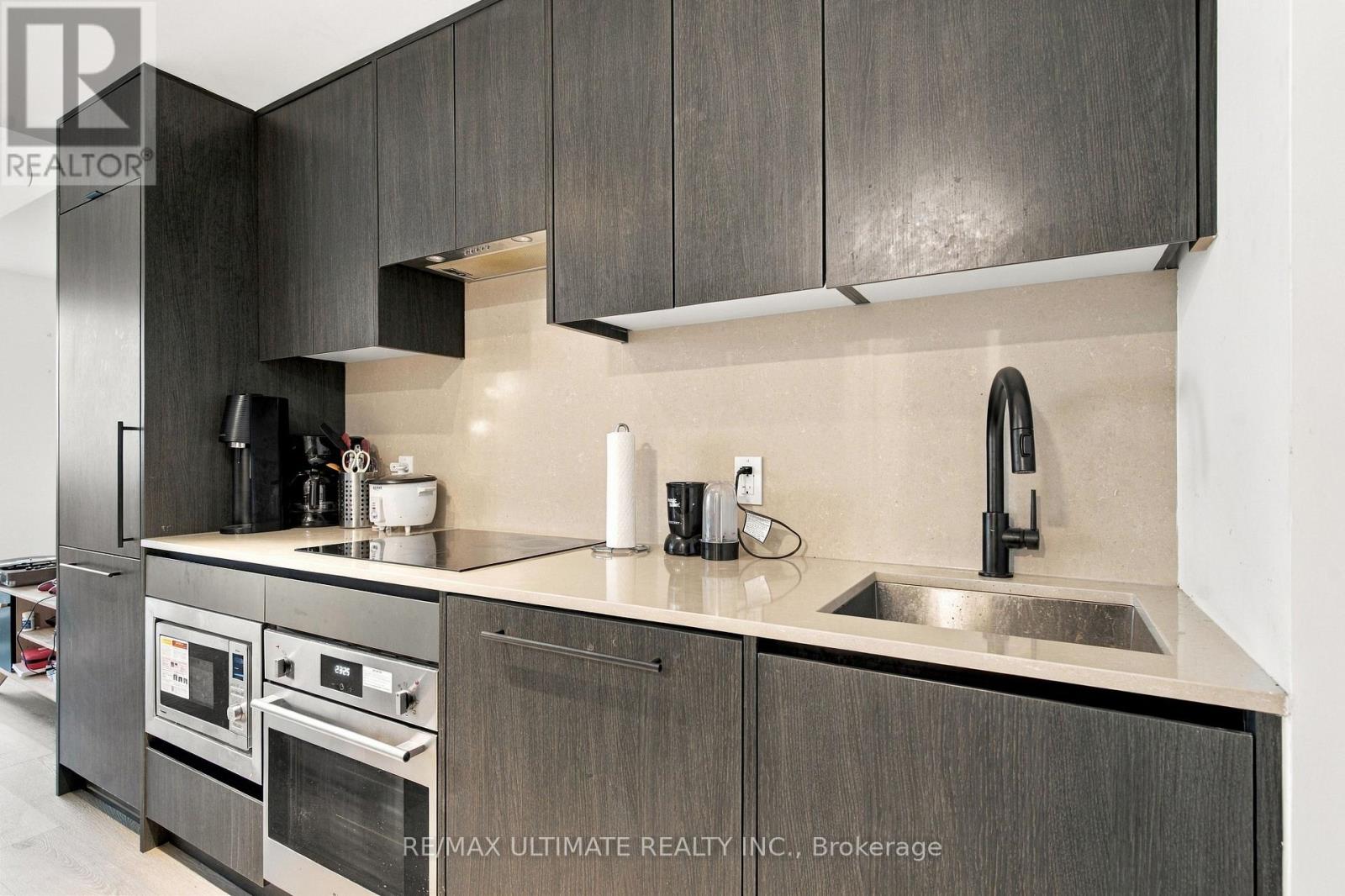 704 - 5 Lakeview Avenue, Toronto, Ontario  M6J 0H3 - Photo 7 - C14092642