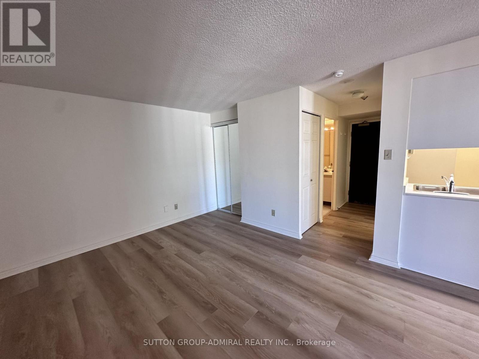 3107 - 736 Bay Street, Toronto, Ontario  M5G 1N6 - Photo 3 - C14092728