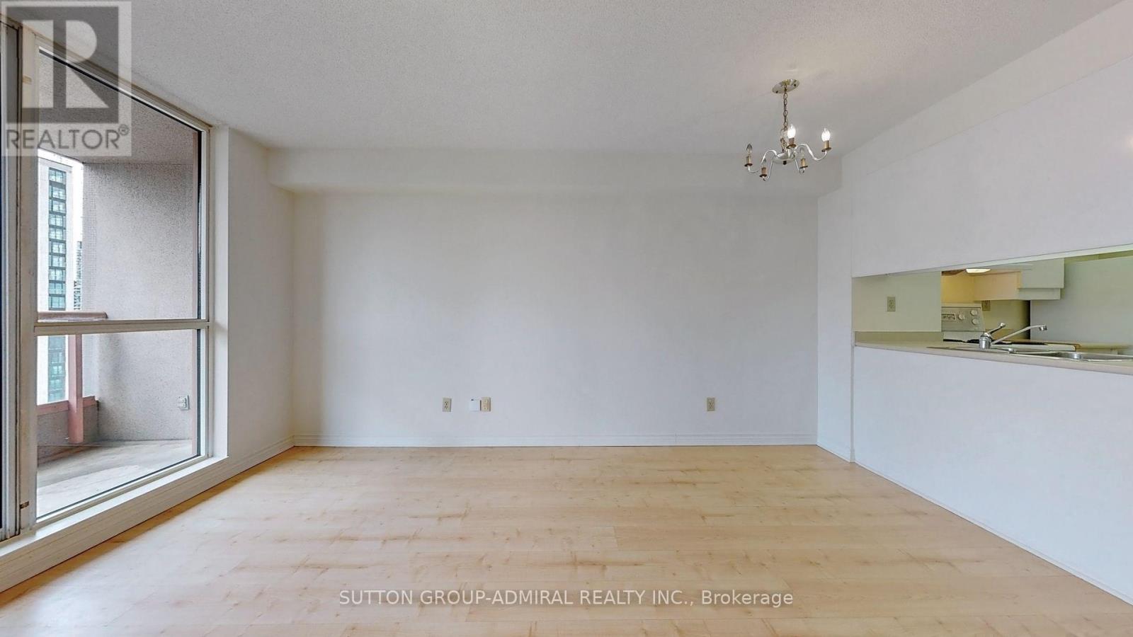 2301 - 736 Bay Street, Toronto, Ontario  M5G 1N6 - Photo 5 - C14092738