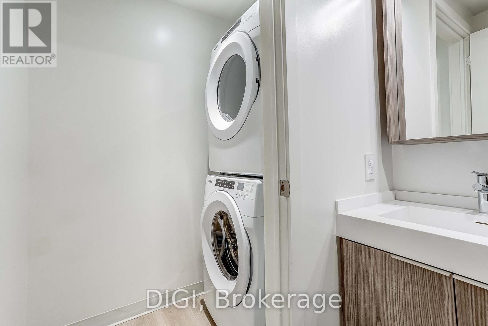 Q1215 - 120 Ontario Street, Toronto, Ontario  M5A 1C4 - Photo 13 - C14092756