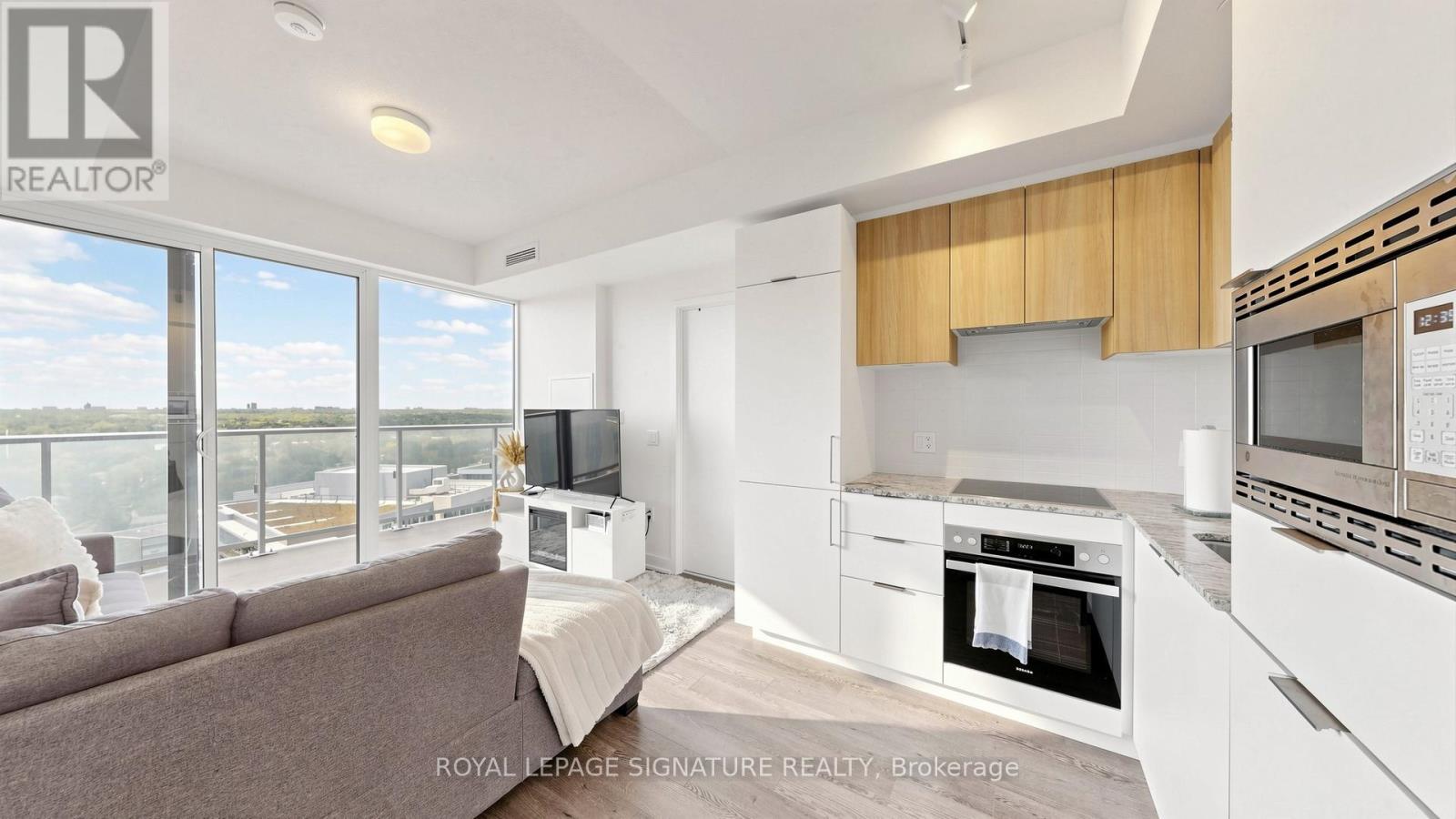 1608 - 50 O'neill Road, Toronto, Ontario M3C 0R1 - Photo 1 - C14092764